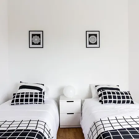 H18 Alojamento de Acomodação e Pequeno-almoço 3*