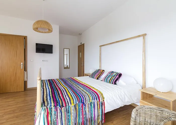 Bed & Breakfast H18 3*