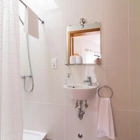 Couette-café H18 Horta (Azores)